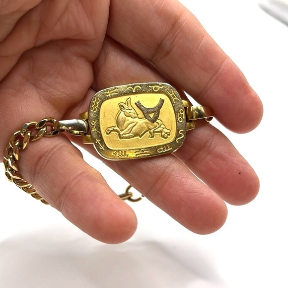 Taurus Bracelet Curb Chain MCM  Unisex Bracelet Gold tone vintage - Picture 7 of 13